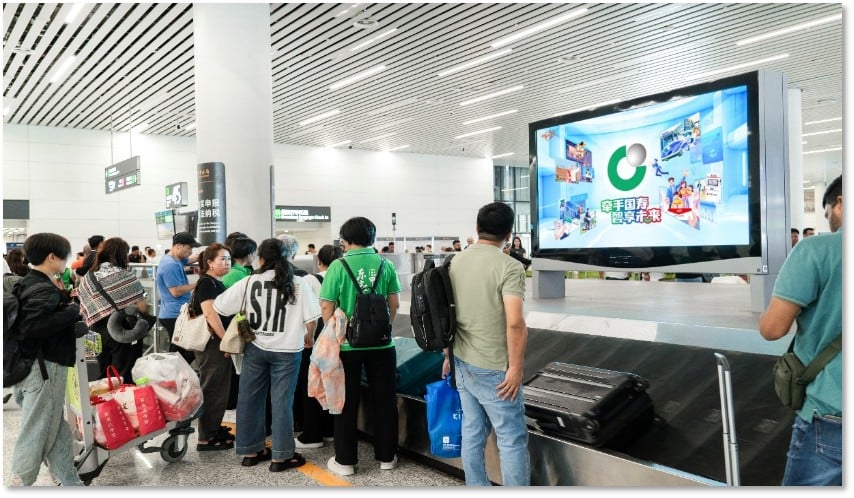 T2 International Arrival Baggage Carousel Digital Billboard Package