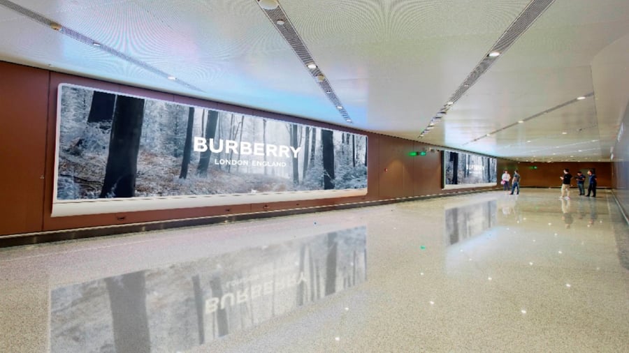 International Arrival Corridor Digital Billboard Package